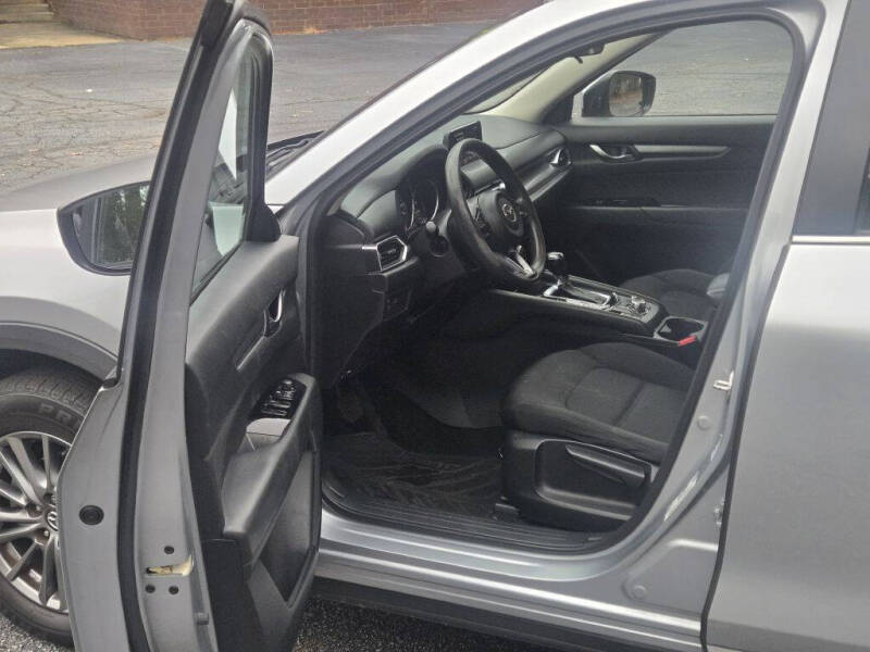 2017 Mazda CX-5 Sport