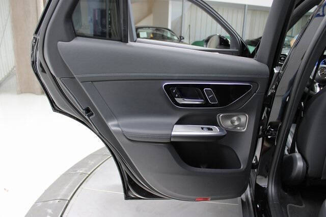 2024 Mercedes-Benz GLC GLC 300