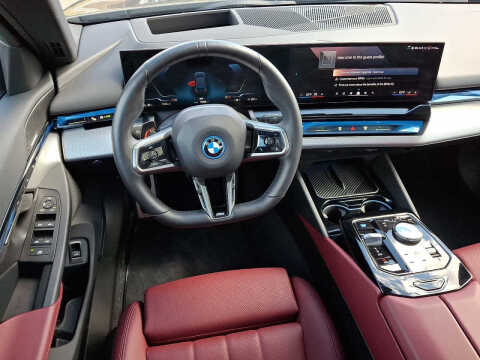 2024 BMW i5 eDrive40