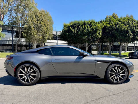 2017 Aston Martin DB11
