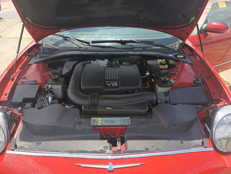 2002 Ford Thunderbird Deluxe