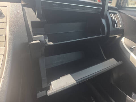 2012 Toyota Prius Two