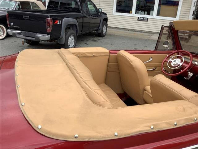 1941 Ford Super Deluxe