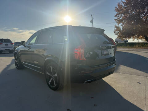 2018 Volvo XC90 T6 R-Design