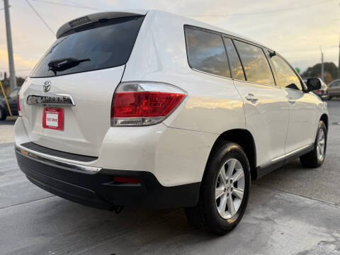 2013 Toyota Highlander Plus