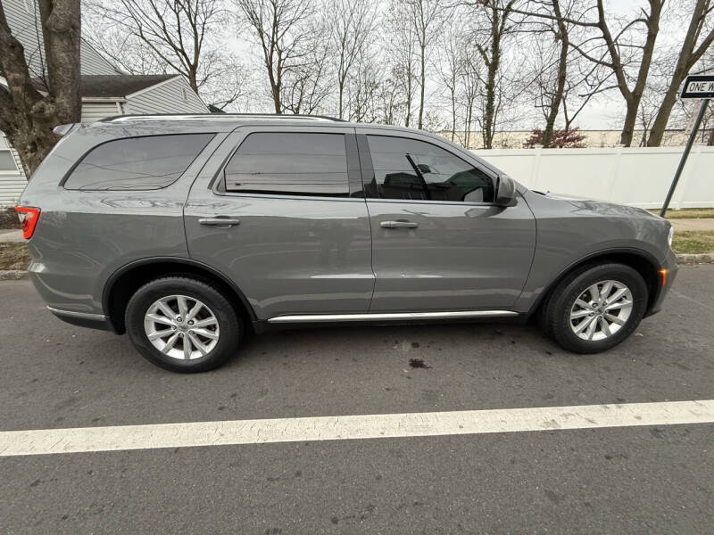 2022 Dodge Durango SXT