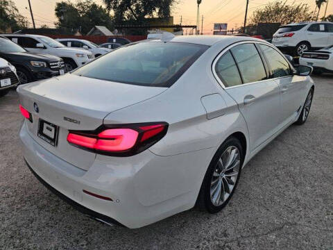 2021 BMW 5 Series 530i