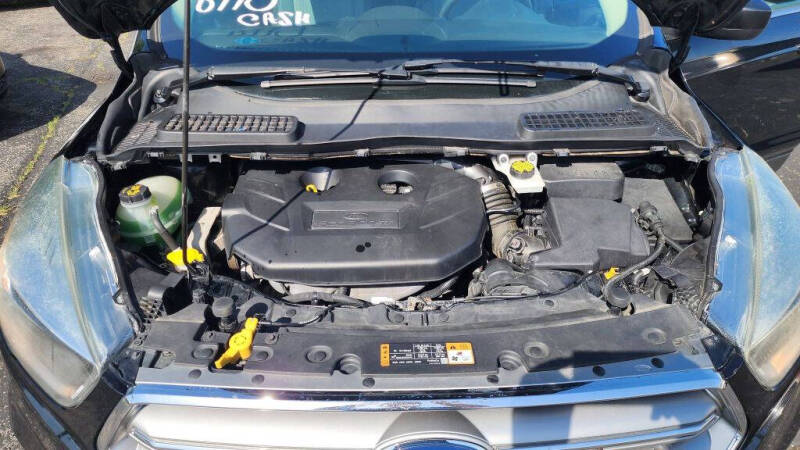 2017 Ford Escape SE