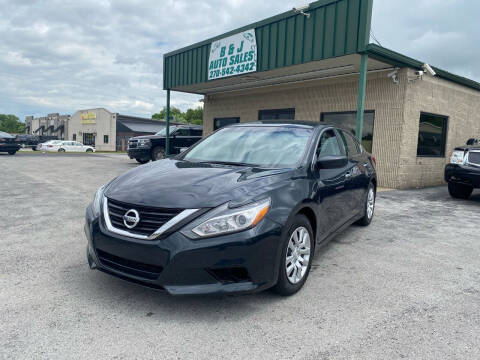 2018 Nissan Altima for sale at B & J Auto Sales in Auburn KY