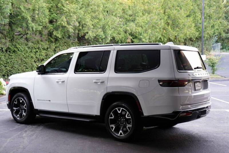 2023 Jeep Wagoneer Series III