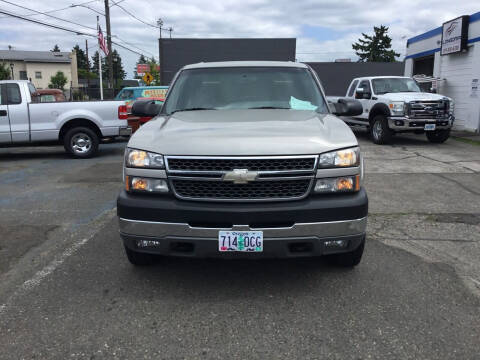 2005 Chevrolet Silverado 2500HD for sale at Longoria Motors in Portland OR