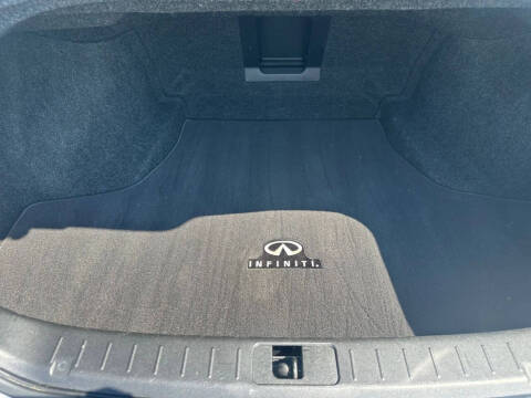 2015 Infiniti Q70 3.7