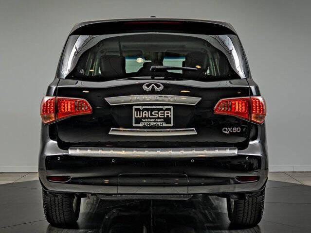 2017 Infiniti QX80
