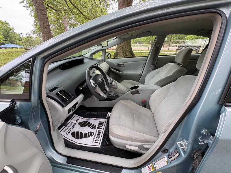 2014 Toyota Prius Two