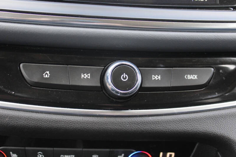 2020 Buick Enclave Essence