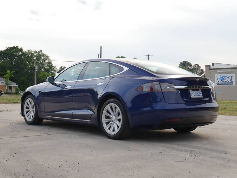 2020 Tesla Model S Long Range