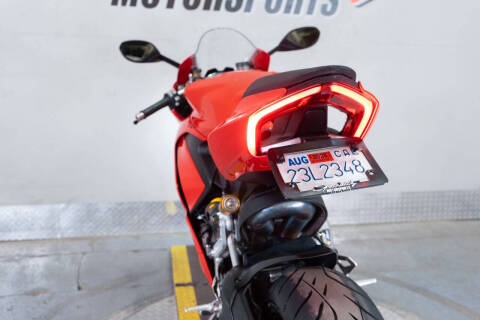 2020 Ducati Panigale V2