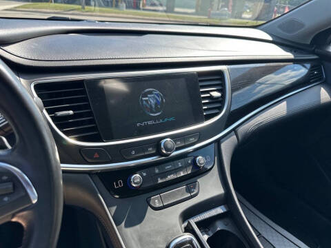 2017 Buick LaCrosse Essence