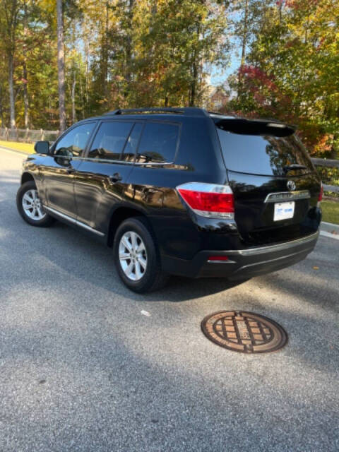 2012 Toyota Highlander for sale at SJ Auto Sales GA LLC in Winder, GA