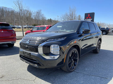 2023 Mitsubishi Outlander for sale at Midstate Auto Group in Auburn MA