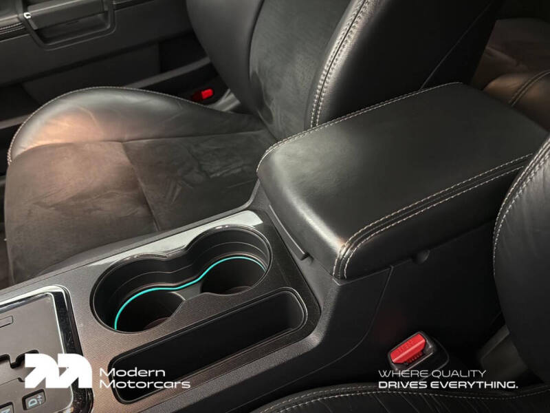 2009 Dodge Challenger SRT8