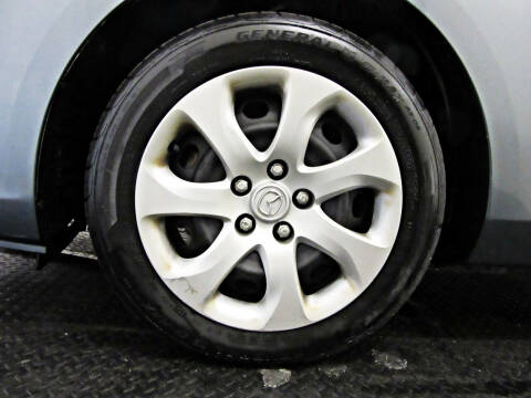 2013 Mazda MAZDA3 i SV