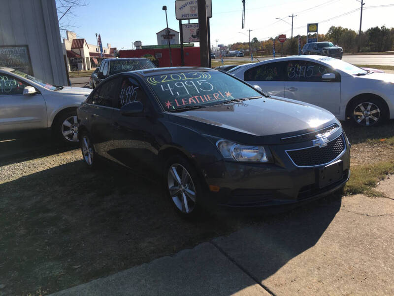 2013 Chevrolet Cruze 2LT photo 2