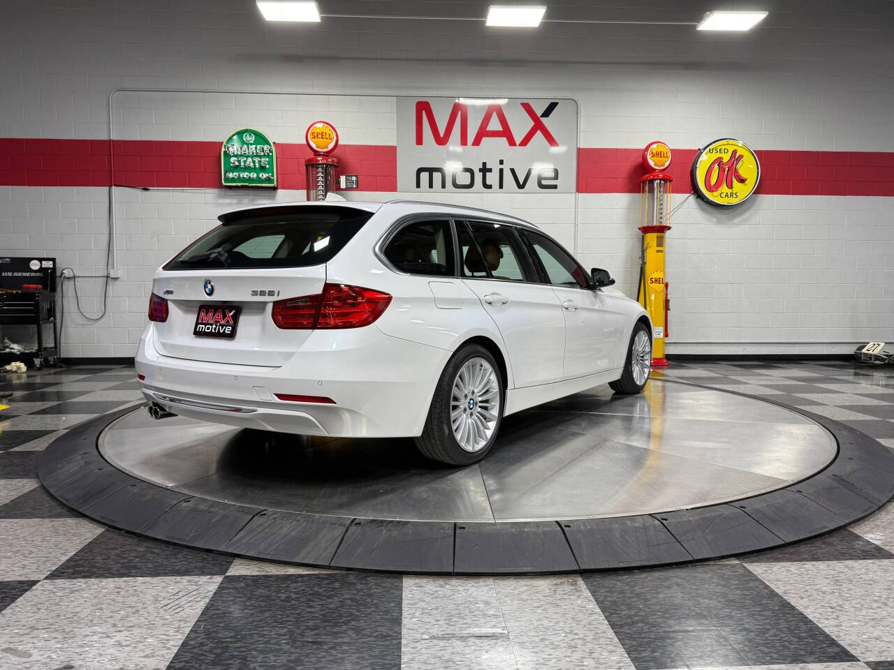 2014 BMW 3 Series 14