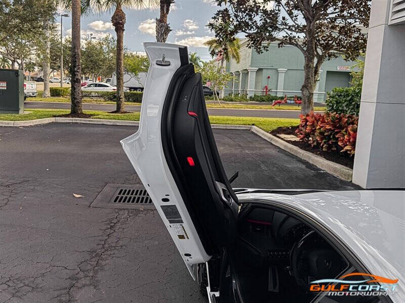 2018 Lamborghini Aventador LP 740-4 S