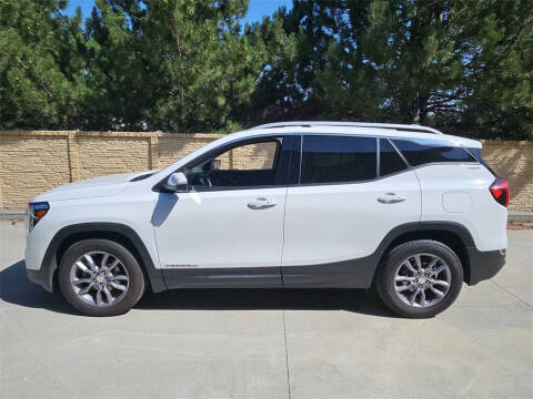 2023 GMC Terrain SLT