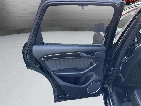 2017 Audi SQ5 3.0T quattro Prestige