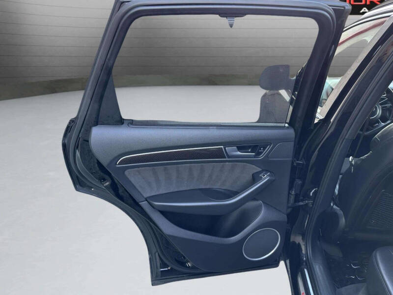 2017 Audi SQ5 3.0T quattro Prestige