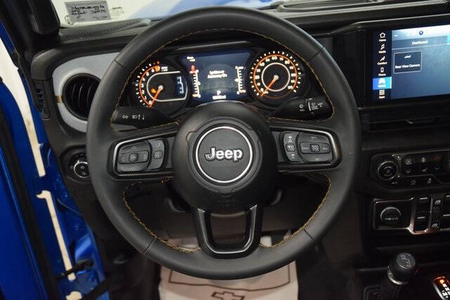 2024 Jeep Gladiator Sport