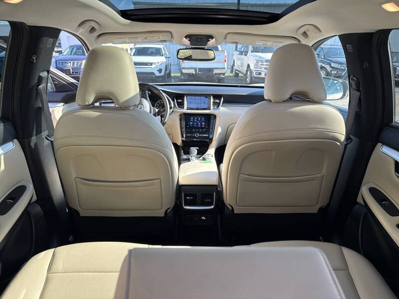 2019 Infiniti QX50 Essential