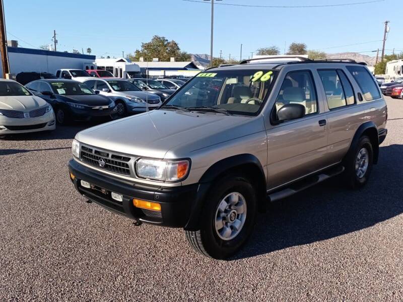 1996 Nissan Pathfinder for sale at 1ST AUTO & MARINE in Apache Junction AZ