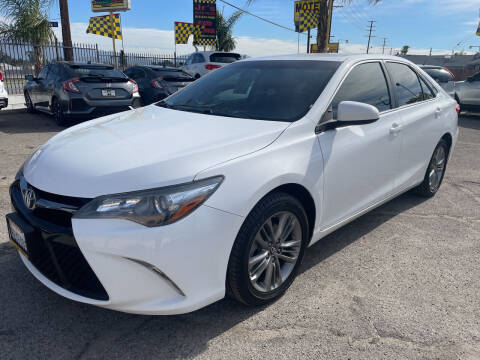 2017 Toyota Camry for sale at JR'S AUTO SALES in Pacoima CA