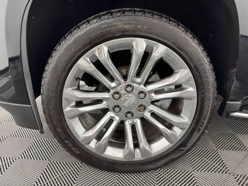 2018 Cadillac Escalade Luxury