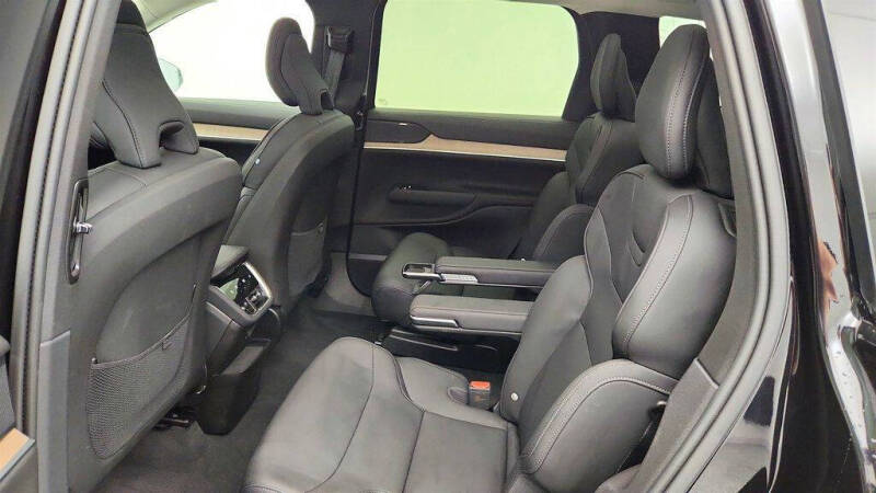 2025 Volvo EX90 Twin Plus 6P