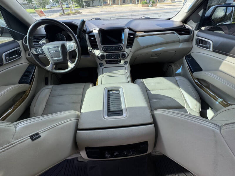 2017 GMC Yukon Denali