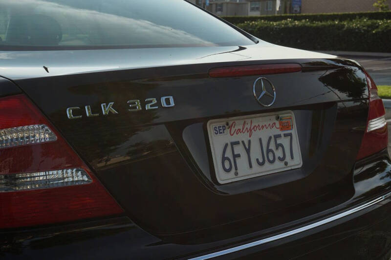 2005 Mercedes-Benz CLK CLK 320