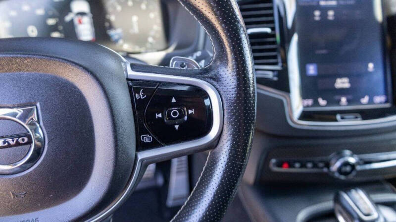 2019 Volvo XC90 T5 R-Design