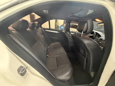 2009 Mercedes-Benz C-Class C 300 Luxury