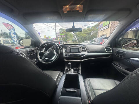 2015 Toyota Highlander LE Plus