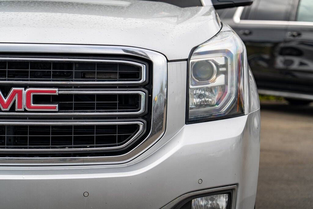 2018 GMC Yukon for sale at Auto Destination in Puyallup, WA