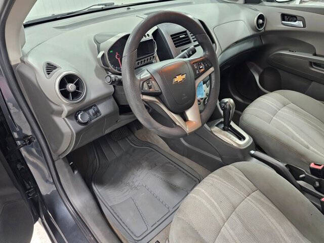 2013 Chevrolet Sonic LT Auto