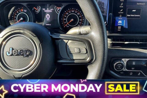 2024 Jeep Gladiator NightHawk