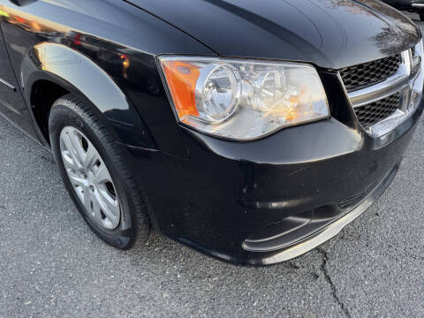 2016 Dodge Grand Caravan SE