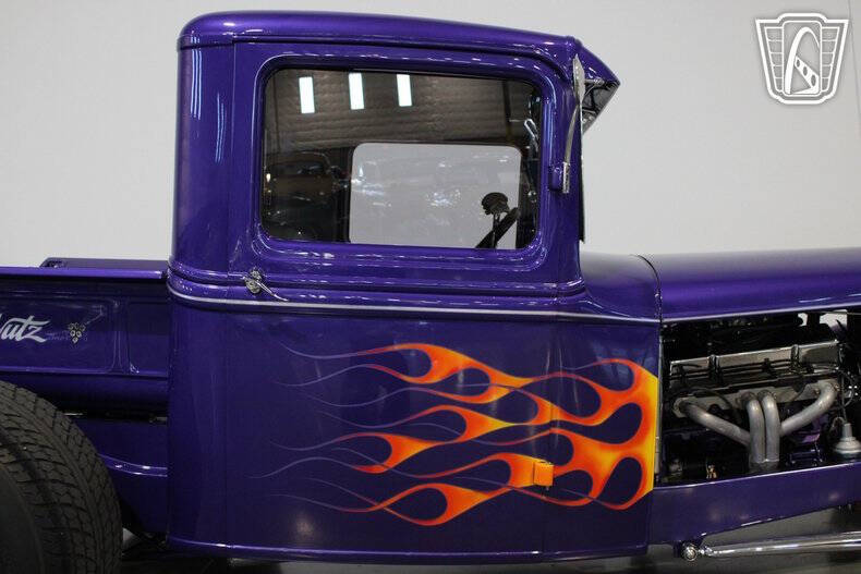 1933 Ford F-100