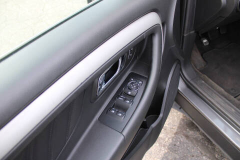 2013 Ford Taurus SEL