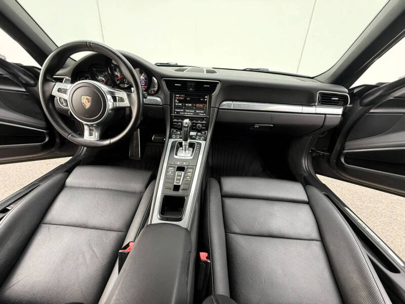 2012 Porsche 911 Carrera
